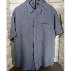 Tahari Men's 100% Linen Shirt Sz. XL Blue Chambray Color Short Sleeve